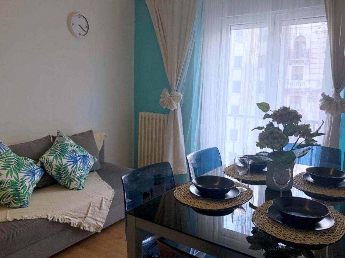 Apartamentos SmartRenting Gran Vía Madri Exterior foto