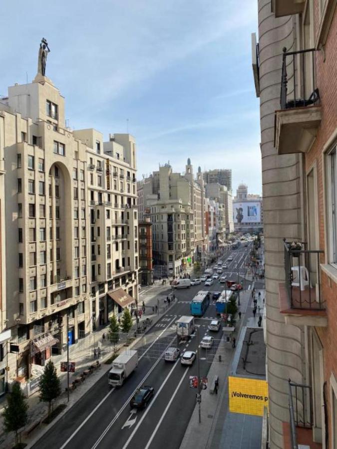 Apartamentos SmartRenting Gran Vía Madri Exterior foto